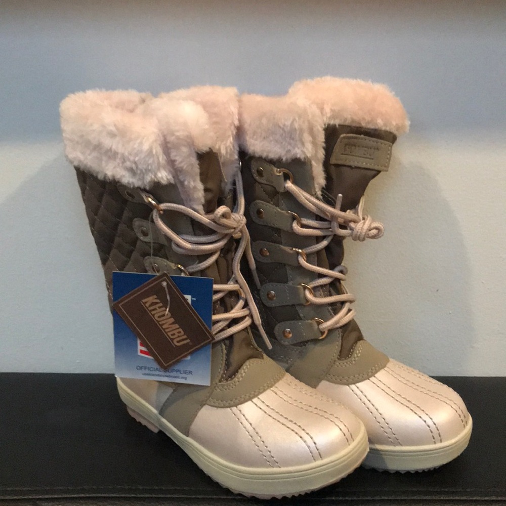 Brand new Snow boots